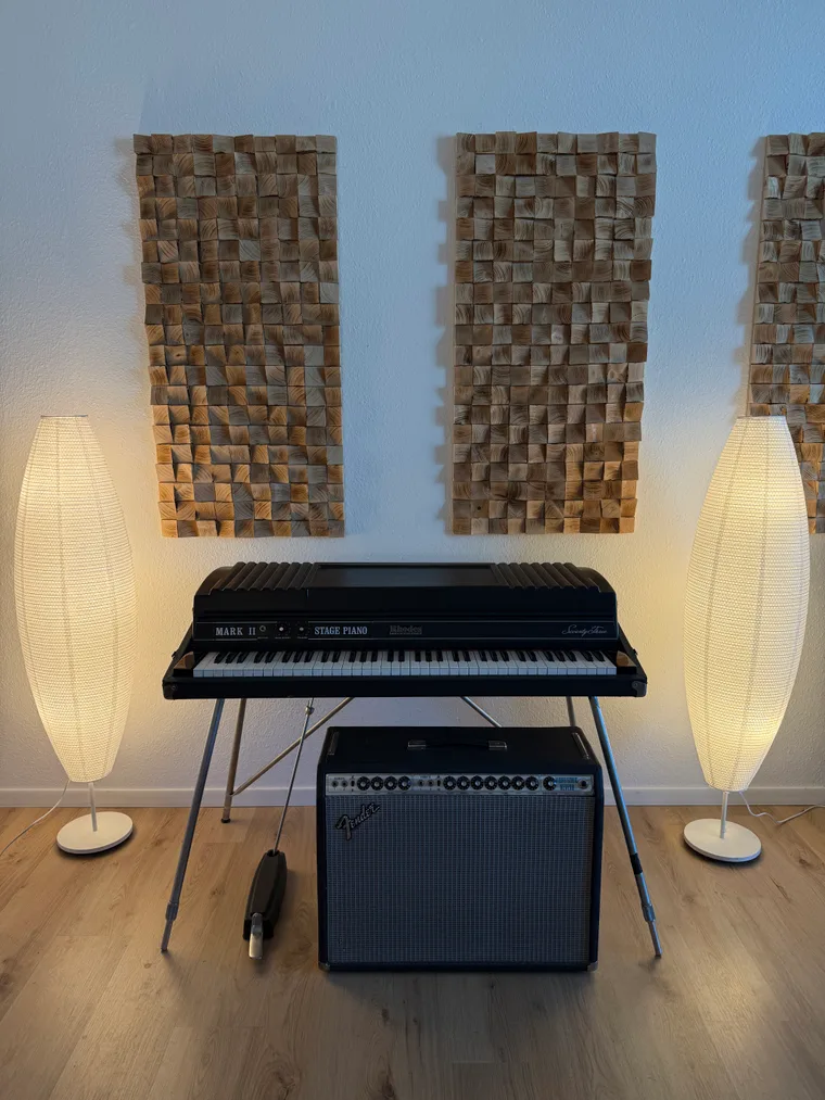 E-Piano und Akustikelemente im Records.de Studio